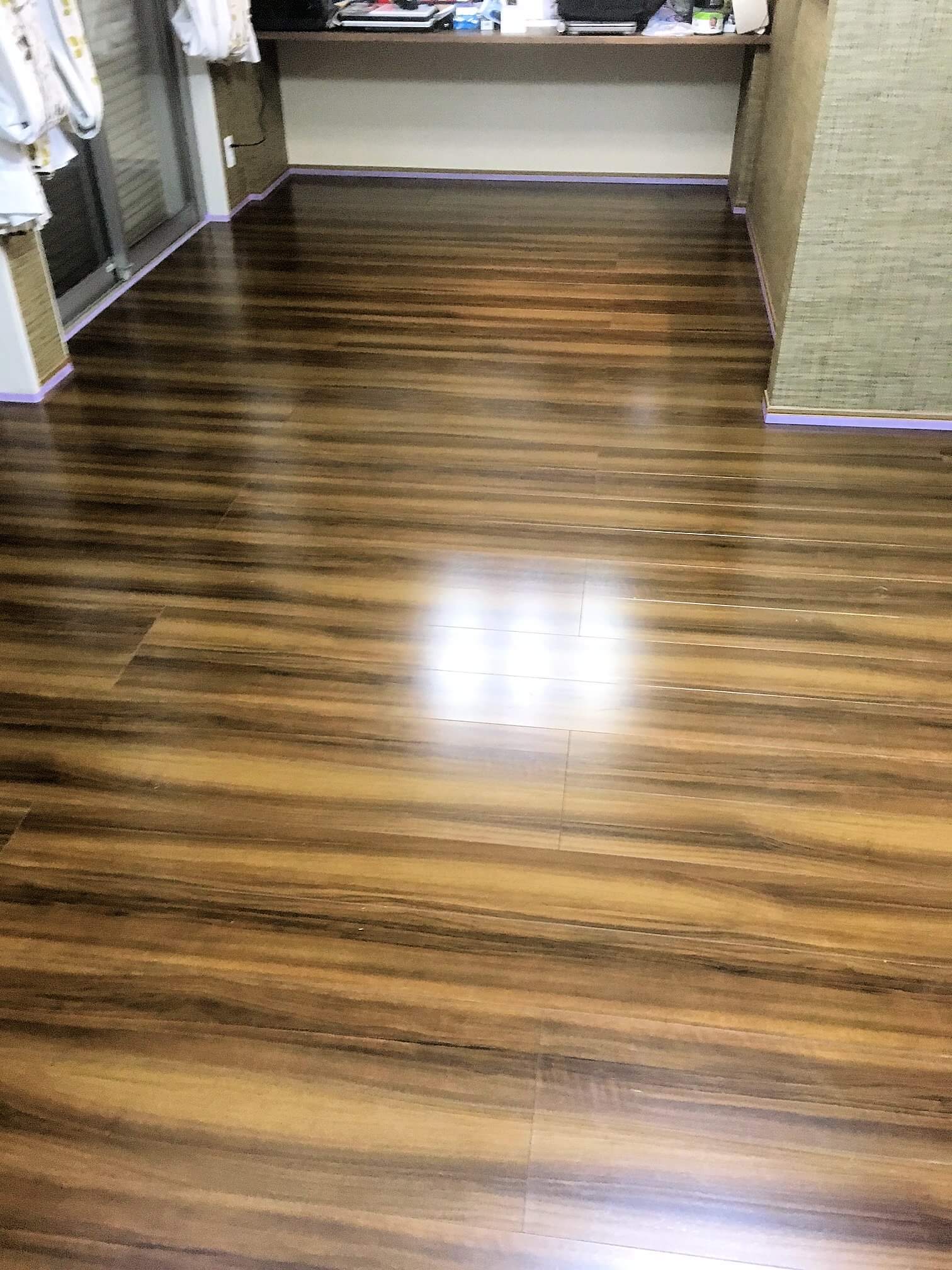 フロアコーティング施工事例 施工前｜東京都港区 ご入居中マンションの床の状態